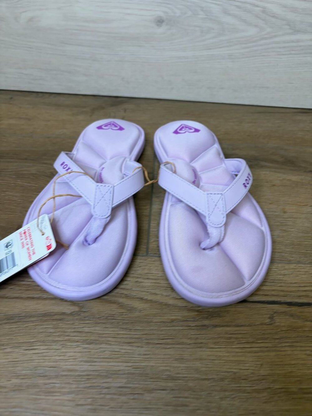 Roxy Women Rays Flat Flip Flop Thong Sandals Purple Violet Size 6 NWT